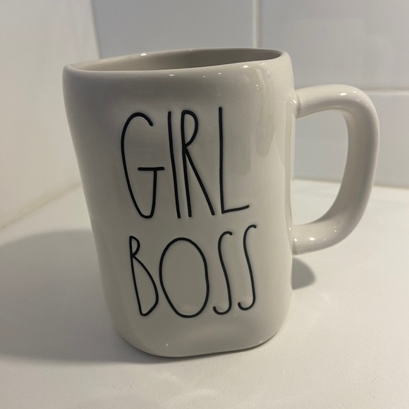 Rae Dunn Mug - Picture 1 of 4